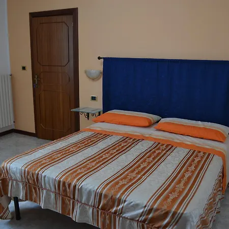 Bed & Breakfast Antico Borgo 3*